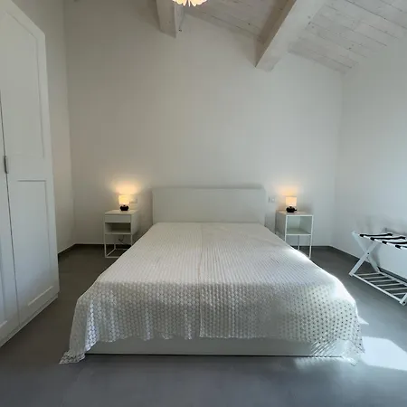 La Casa Dei Sentieri アパート *
