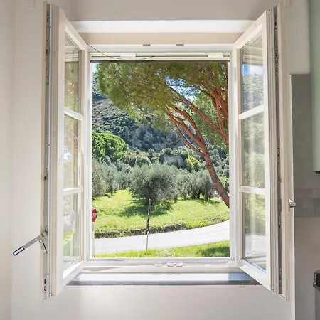 Apartament La Casa Dei Sentieri *